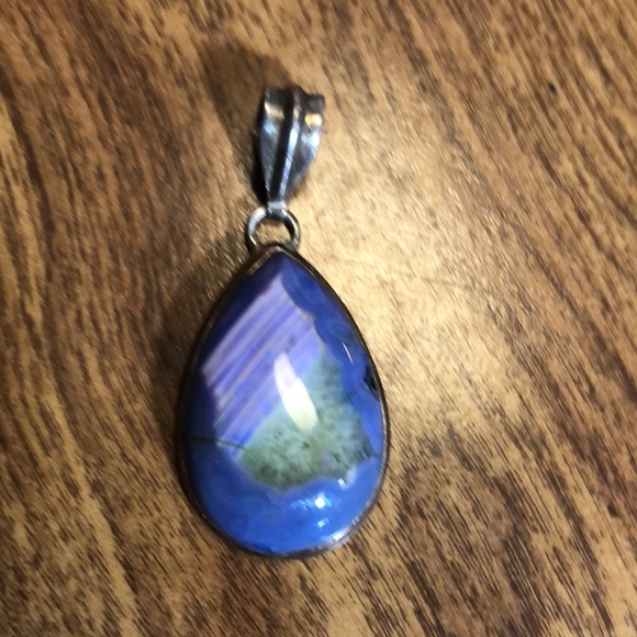 Pretty Colorful Pendant - Picture 7 of 9